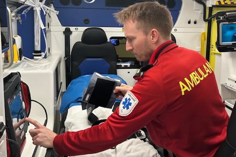 Ambulanse Nytt, livsviktig utstyr i ambulanse og sykehus - Sykehuspartner HF